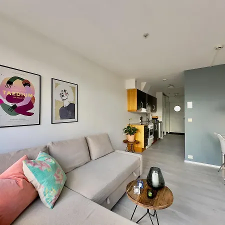 公寓 Ultra-central And Quiet, With Balcony