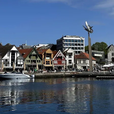 Ultra-central And Quiet, With Balcony
